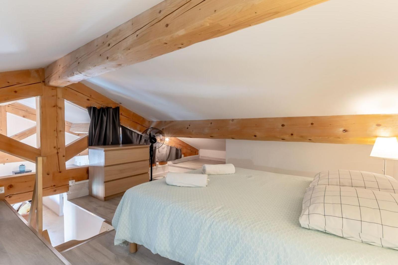 Olive- Vaste Appartement Donnant Sur La Sorgue Л'Иль-сюр-ла-Сорг Экстерьер фото